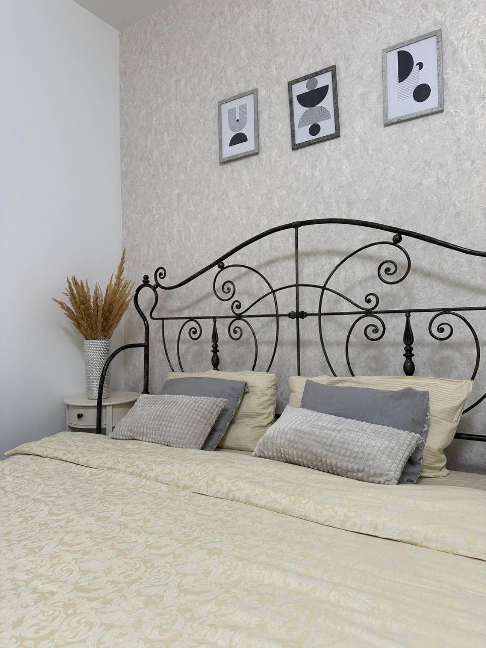 Apartament Rynok Square Lwów Zewnętrze zdjęcie